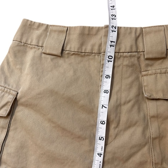 Aritzia TNA Cargo 3" Short- High Waisted Cargo Shorts- Medium - Picture 13 of 13